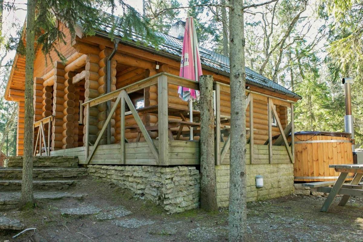 Valkla Puhkekeskuse Saunamaja Kuusalu Esterno foto